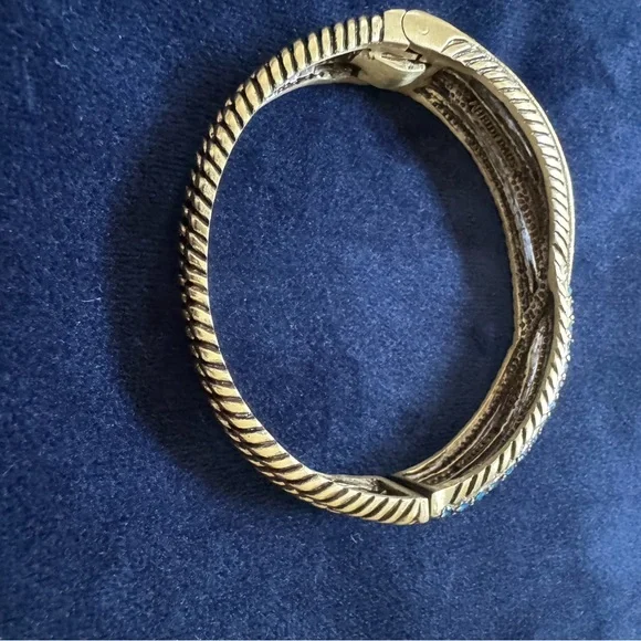 Heidi Daus Elegant Blue and Gold Women's Bracelet - Picture 3 of 5